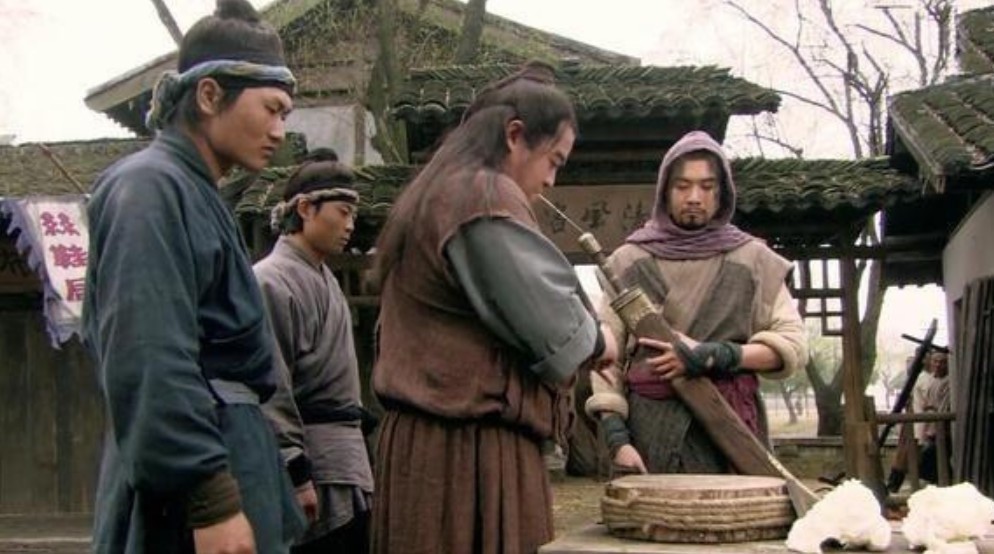 梁山|梁山最想做官的好汉,胆子最小,没有一个朋友,在孤独中死去