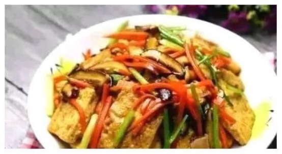 教你几道经典美味的家常菜，吃起来味道美味，还特别下饭