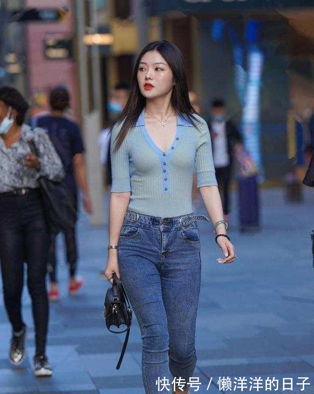 穿搭 优雅清爽的打底裤穿搭更有立体感,展现女人的娇美,纯净自然!