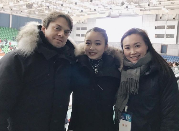 儿女|中国花滑冠军远嫁俄罗斯，混血儿女如今长大！一家人颜值爆表！