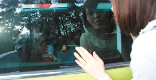 爹妈界|爹妈界的“一股泥石流”,只顾比赛没管儿子,网友:坑娃第一名