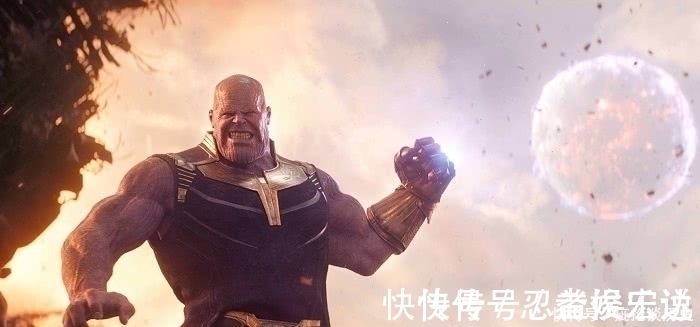 振金|浩克自制手办:手拿灭霸头颅,装备振金手臂,无敌浩克无疑了