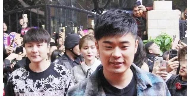 书店|上海哪些主持人都开过店呢?来看看开的怎么样?