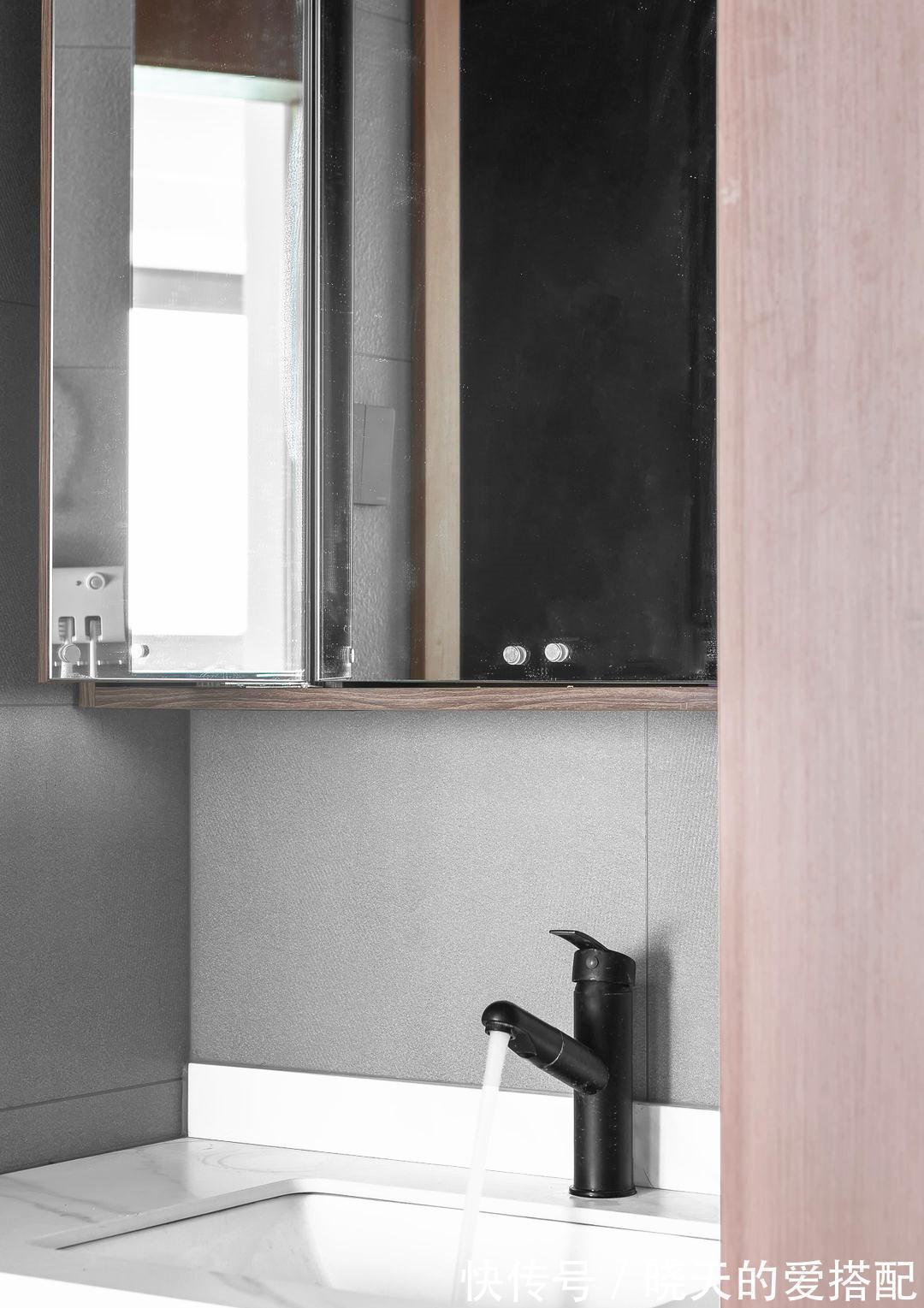 主卧室|98㎡简约三居室,删繁就简,没有花里胡哨的设计,却更加温馨舒适