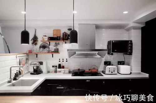 水平|将玄关打造成衣帽间,这个51㎡的loft设计太有水平了!华而实用!