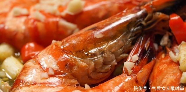 做出来|虾,直接用水煮就错了,学会这一招,保准虾肉鲜嫩