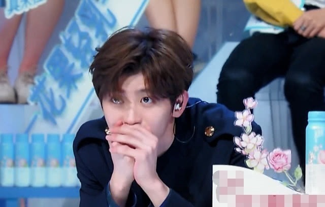 青你2的练习生多厉害直到她的出现,蔡徐坤Lisa都犯花痴了