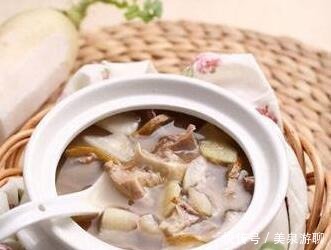 水煮过的猪|猪骨汤的九种做法, 每种都养胃暖身, 方法简单!