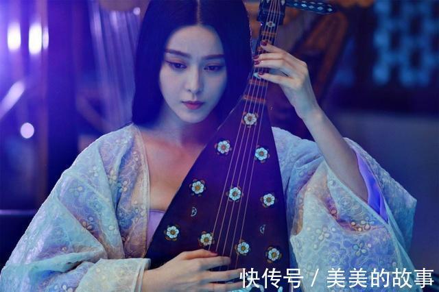 皇帝|皇帝出上联“二人土上坐”,妃子更聪明,一副下联抓住皇帝的心