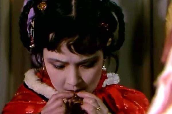  一心|薛姨妈一心要和贾府联姻，为何贾母提亲，薛姨妈却婉拒？