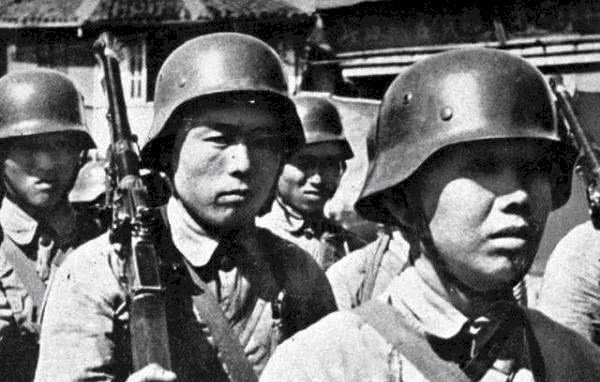 此人|此人在台儿庄战役中，战功卓著，老蒋却下令：永不录用