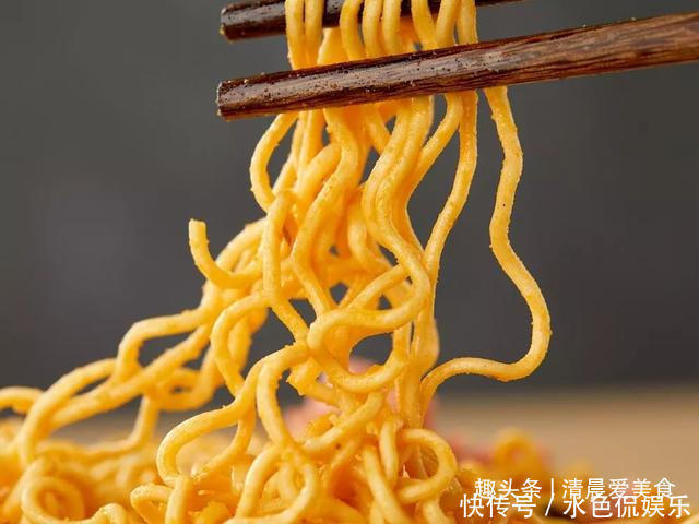 诞生|泡面界“新秀王”诞生,味道力压康师傅,吃一口就停不下嘴!