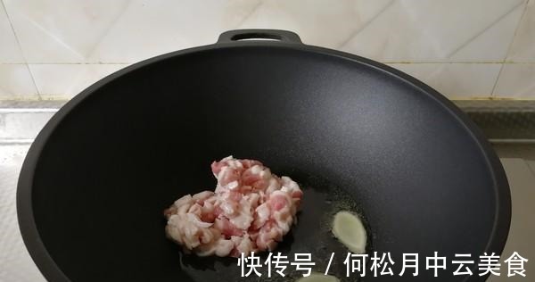 锅巴|试着给孩子做这道菜,妥妥的下饭神器,特别简单还不快学起来!