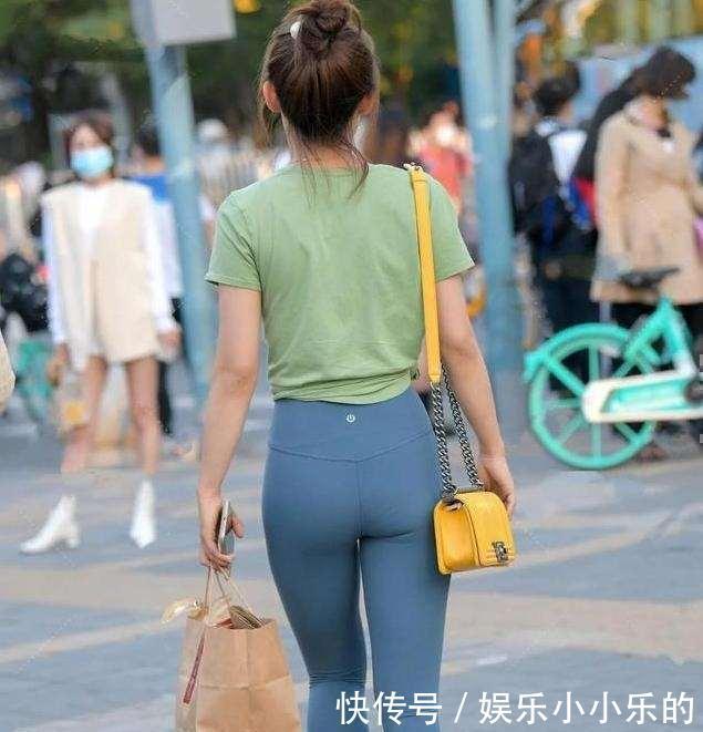 牛仔裤|包罗万象的打底裤,瞟一眼就令人过目不忘,比打底裤好看多了
