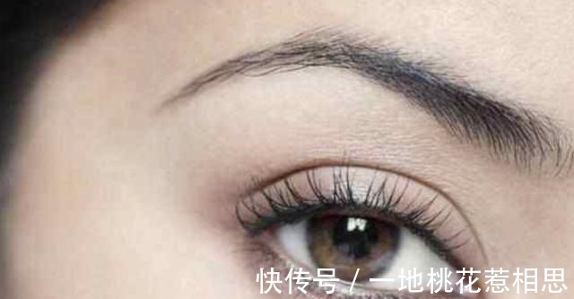 双眼皮手术|那些割了“双眼皮”的人,老了以后眼皮会怎么样说了你可能不信!