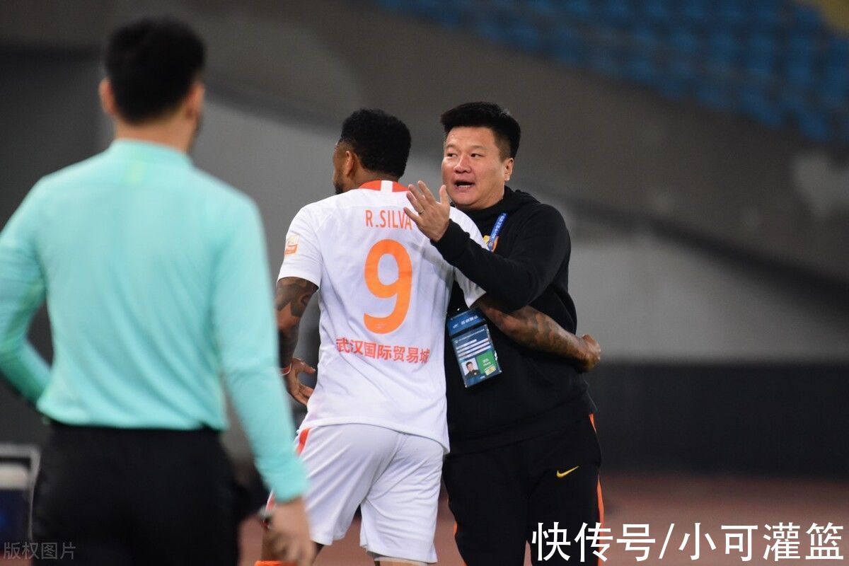 青島隊(duì)|距國(guó)足主帥又近了？李金羽率武漢2場(chǎng)6分進(jìn)9球 青島掉隊(duì)準(zhǔn)備附加賽
