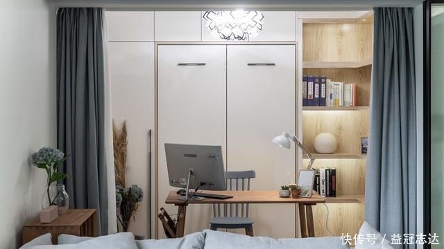 效仿|放弃电视墙,客厅打一排小矮柜,邻居看了都夸赞,后悔没效仿