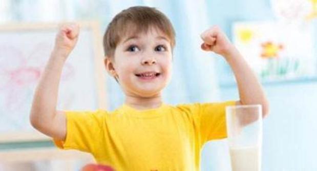 结婚证|女子因长得太好看,民政局拒绝发结婚证?得知原因后网友哭笑不得