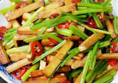 五一假期孩子补课费劲，吃的补脑菜，长智力学习好，吃出最强大脑