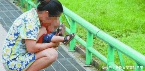 孩子|“新型把尿”蔓延,正在伤害孩子排尿系统,但年轻家长却前赴后继