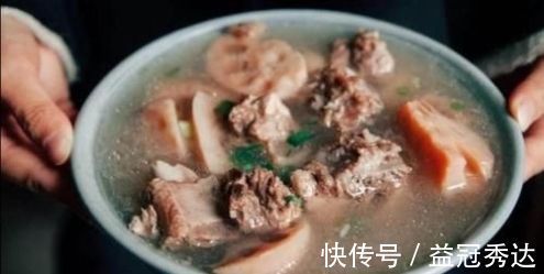 白切鸡|年夜饭,我家必备8菜一汤,做法一目了然,好吃到让家人停不了嘴