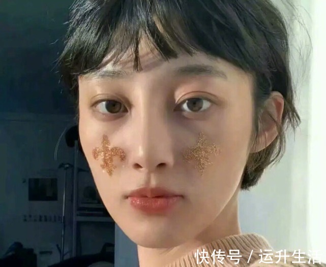 体重|女生体重“过了百”，睡前坚持这3件事，体重或能掉回2位数！