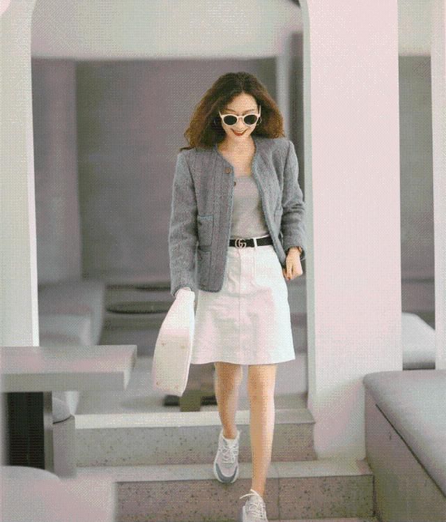 裙子|女人再懒，穿裙子也别配丝袜