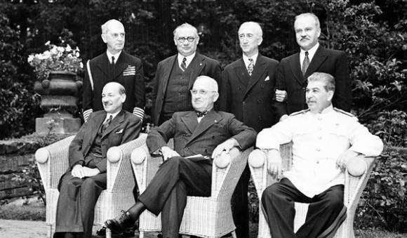 日本|二战末期，导致日本投降的主要因素是什么？并非全是原子弹的功劳