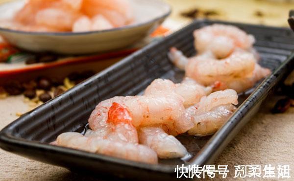 食用|医生提醒:5种食物吃之前要先焯水,以免增加肝脏压力,别吃错