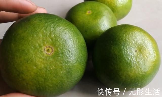 橘子别直接吃了,加一碗玉米面,三个鸡蛋,暄软香甜,孩子超爱吃