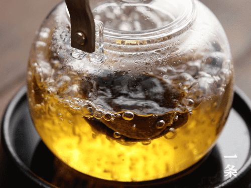 不妨|都说“一两陈皮一两金”!冬季不妨这样用陈皮,养生功效好!