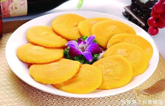 怎样做玉米面饼子又香又好吃教你简单做法,美味可口