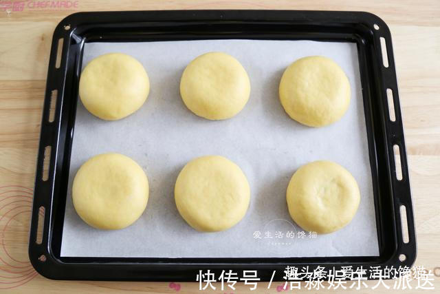 发酵|做面包时，注意这个细节，面包个个松软好吃，放3天也不发硬