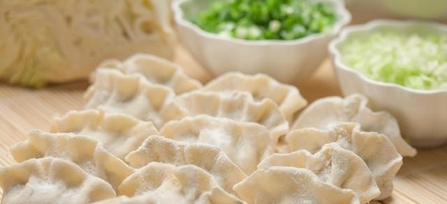 茄子包饺子，居然这么好吃，教你正确调馅方法，一口一个太香了！