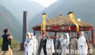 姜子牙#封神演义，陆压道人握着姜子牙的手，说了一番话，姜子牙感谢不已