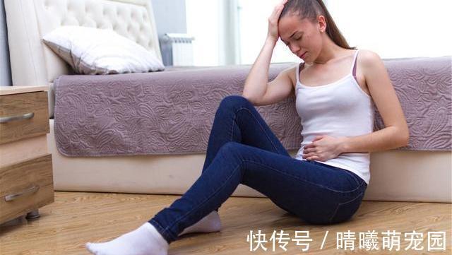 睡眠质量|坚持用艾叶洗头，三天一次，一个月后，身体会对你“感激涕零”