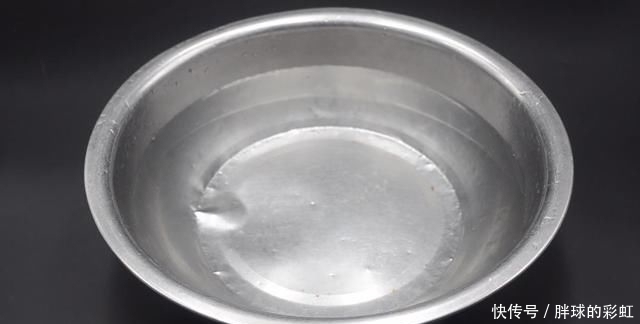 原来黄瓜不用放冰箱教你一个小妙招,放半个月都新鲜,涨知识了