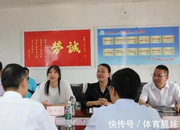 中国女排国家队|1米91小将或受重用,未来有望入选女排主力!体育局长透露消息