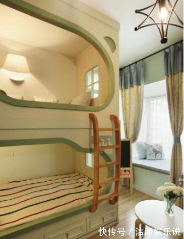 墙面|老婆突发奇想将“床”做到顶，入住才知实用，孩子一眼就喜欢上了