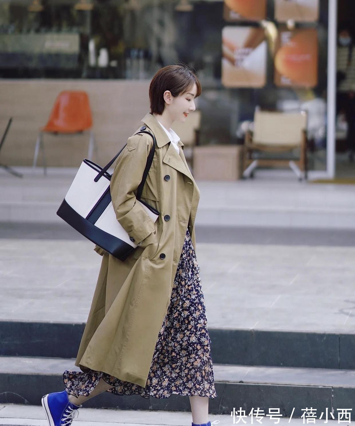 小蛮腰 今年“风衣”才是最in的存在,搭配小黑裤、半身裙,显瘦又显高