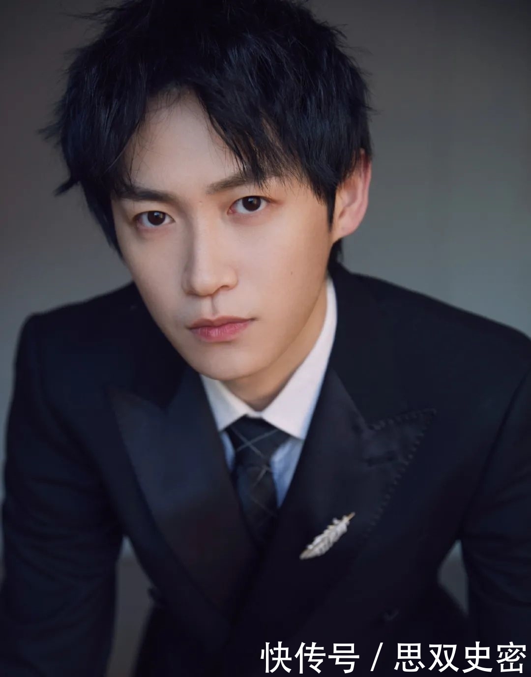 查杰:眉眼间流淌着的温暖与坚毅 Seek For U 坚毅