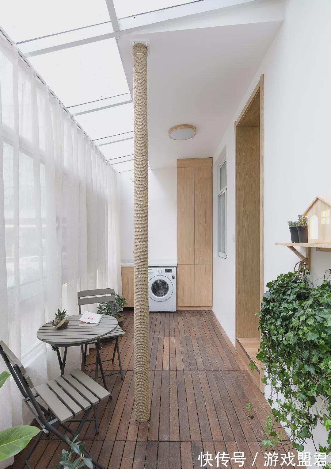 隐形晾衣架|别人家颜值爆表的休闲区阳台,衣服到底是怎么晾的?