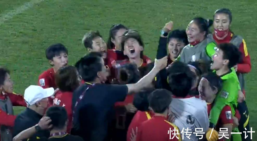 中国男足|电视不直播,中国男足通过网络观看女足逆转日本队!赛后集体沉默