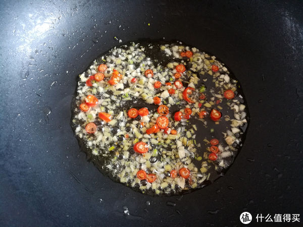 小米椒|蔬菜中的“小人参”，叶子营养极高，冬季正鲜嫩，一烫一拌特好吃