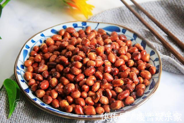 炒花生米有诀窍，牢记3个技巧，花生更香脆不烧焦，放2周不返潮