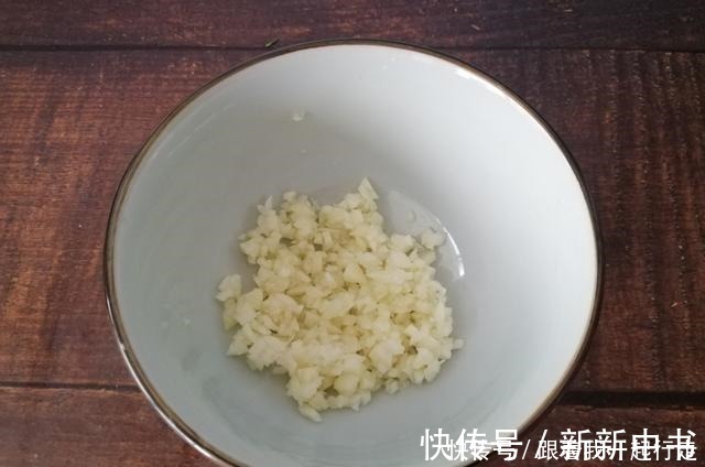 钙库|藏在田间地头的“天然钙库”,不花一分钱,钙是菠菜的3倍