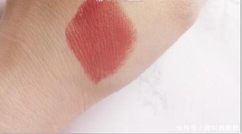 唇膏|温柔的奶茶色口红，这才是名副其实的好看，少女清纯风