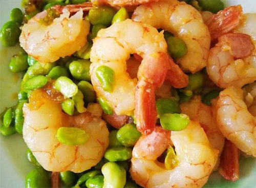 孩子|孩子没有爸爸高父亲节多吃长高菜，补钙长高，1米8超过父亲长得帅