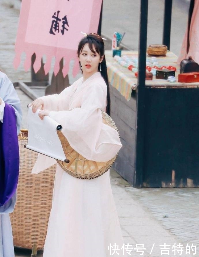 冰箱|《冰箱》变《向往》,《萌探》像《王牌》,综艺节目也开始内卷?