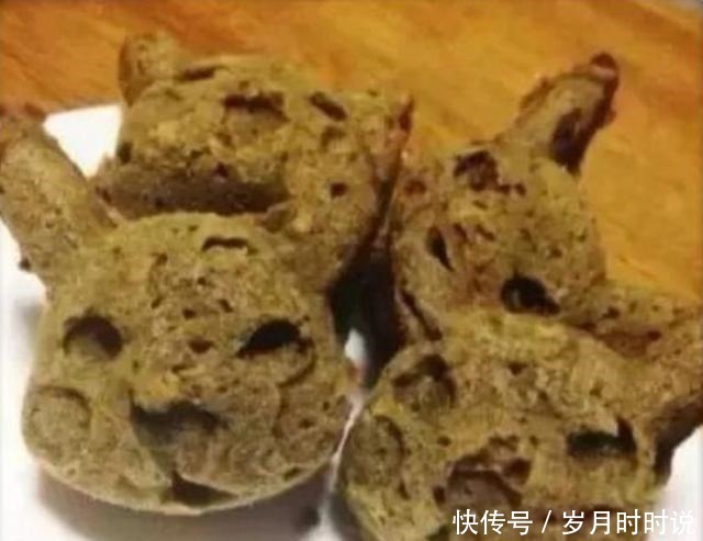 网友晒烘焙失败案例,保准谁看谁笑